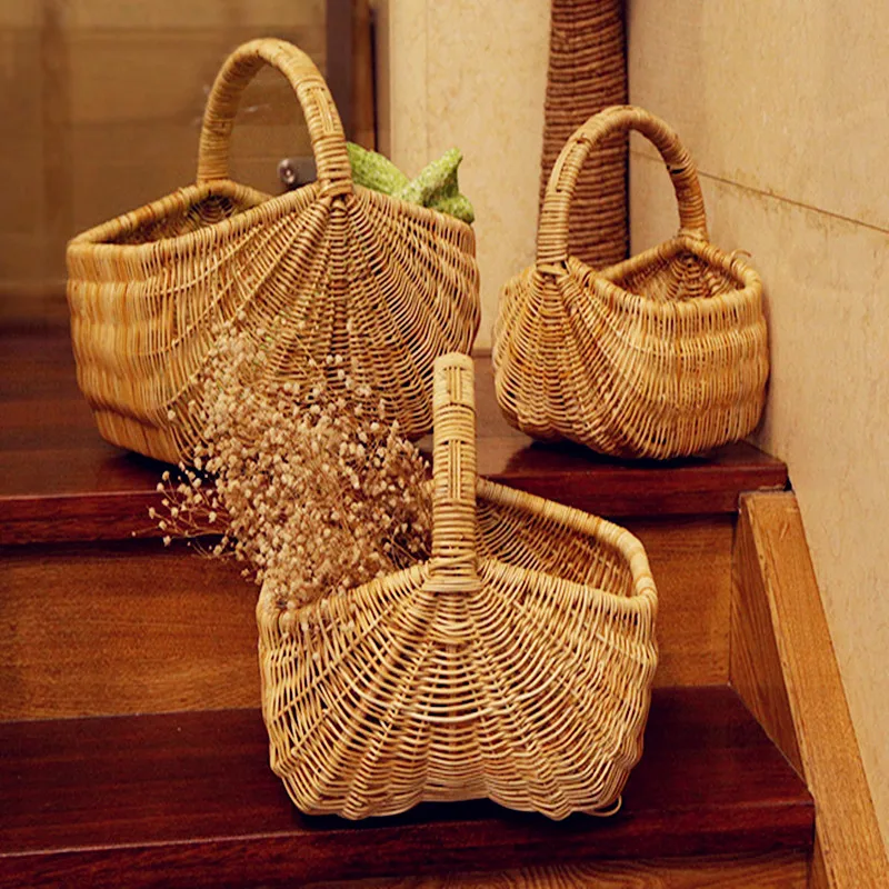 2017 creative Vietnam manual cane picnic basket fruit bread basket desktop storage basket rural wind
2017 creative Vietnam manual cane picnic basket fruit bread basket desktop storage basket rural wind