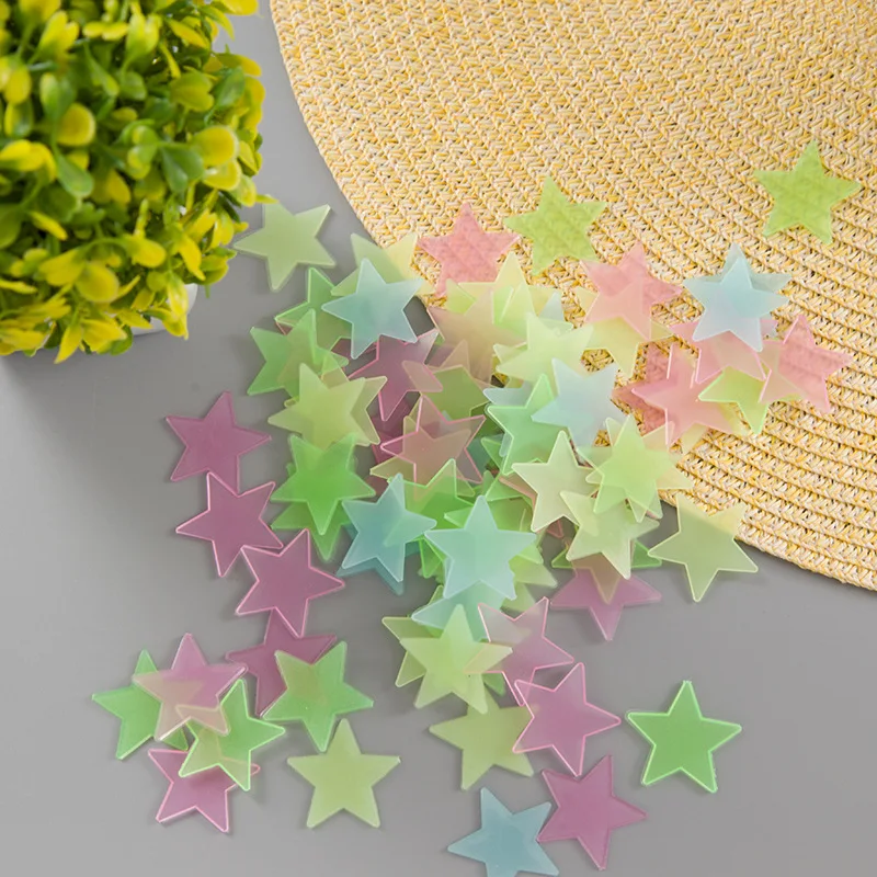 Fluorescent stars stickers new decoration stars 3cm luminous stars stickers stereo wall stickers
Fluorescent stars stickers new decoration stars 3cm luminous stars stickers stereo wall stickers