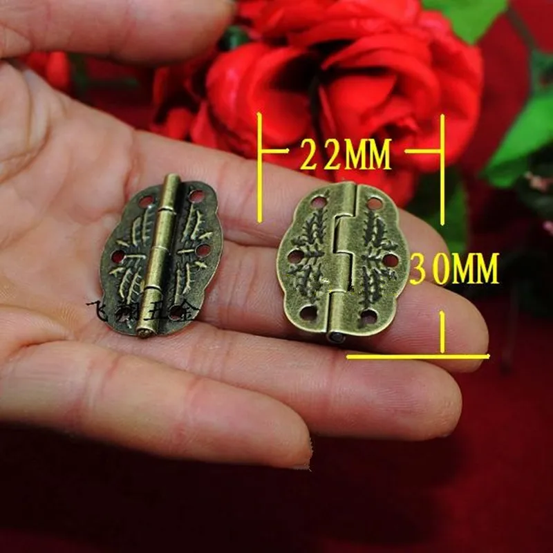 Wholesale Bronze Tone Cabinet Door Hinge,Door Pattern Carved Hinges For DIY Box,6 Holes Bag Accessory With Screws,30*22mm,200Pcs
Wholesale Bronze Tone Cabinet Door Hinge,Door Pattern Carved Hinges For DIY Box,6 Holes Bag Accessory With Screws,30*22mm,200Pcs