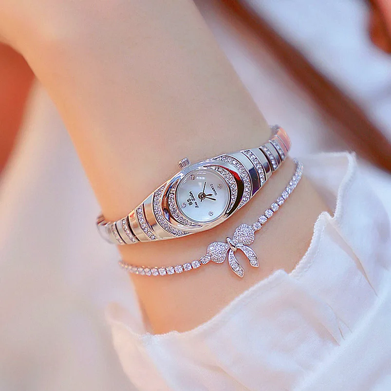 Hot Sale Women Brand Luxury Diamond Watch Silver Snake Band Watch Women Luxury Crystal Stylish Bracelet Rhinestone Charm Bangle
Hot Sale Women Brand Luxury Diamond Watch Silver Snake Band Watch Women Luxury Crystal Stylish Bracelet Rhinestone Charm Bangle