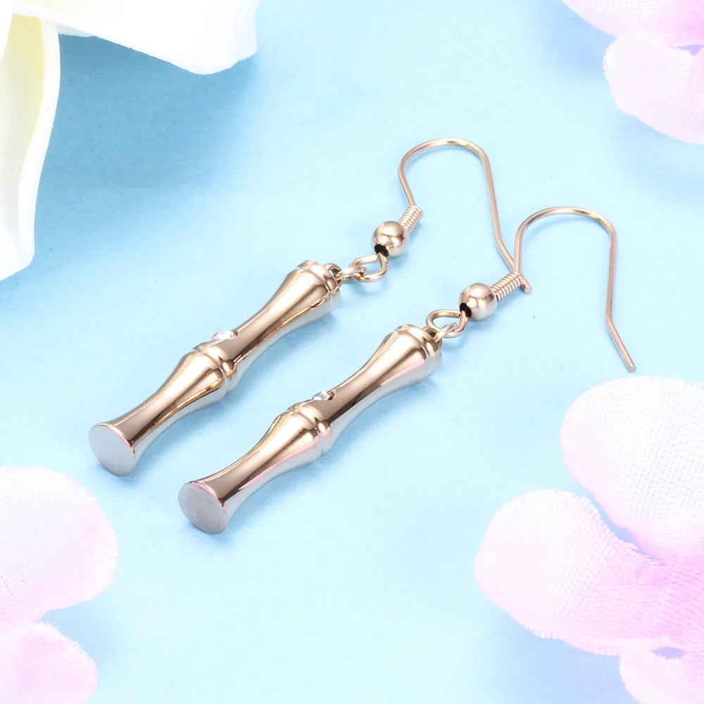 New Fashion Titanium Steel Inlaid Crystal Bamboo Shape Earrings Rose Gold Color Women Dangle Earring for Birthday Earrings Gift
New Fashion Titanium Steel Inlaid Crystal Bamboo Shape Earrings Rose Gold Color Women Dangle Earring for Birthday Earrings Gift