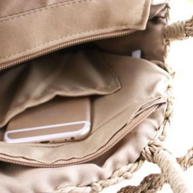 Straw Retro Lady Bag Rattan Women Round Straw Handbag Vintage Knitted Messenger Purse
Straw Retro Lady Bag Rattan Women Round Straw Handbag Vintage Knitted Messenger Purse