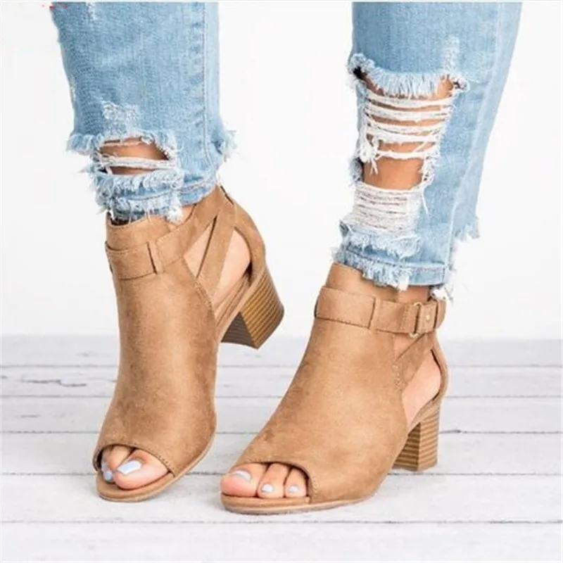 2019 Women Large Size Thick High Heel Sandals Female Suede Fish Mouth Side Buckle Shoes Lady Peep Toe Footwear
2019 Women Large Size Thick High Heel Sandals Female Suede Fish Mouth Side Buckle Shoes Lady Peep Toe Footwear