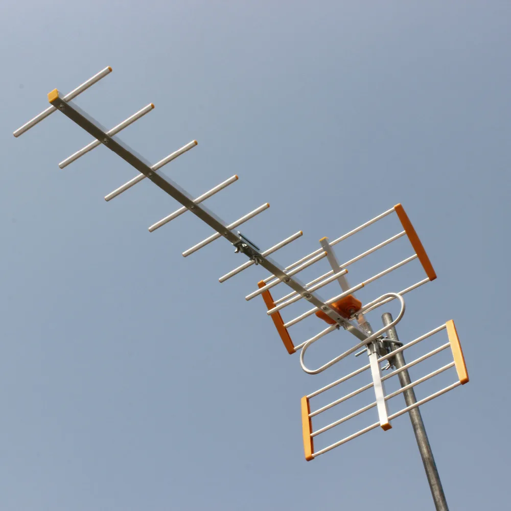 HD Digital Outdoor TV Antenna With 15m Cable For DVBT2 HDTV ISDBT ATSC High Gain Strong Signal Outdoor TV Antenna
HD Digital Outdoor TV Antenna With 15m Cable For DVBT2 HDTV ISDBT ATSC High Gain Strong Signal Outdoor TV Antenna
