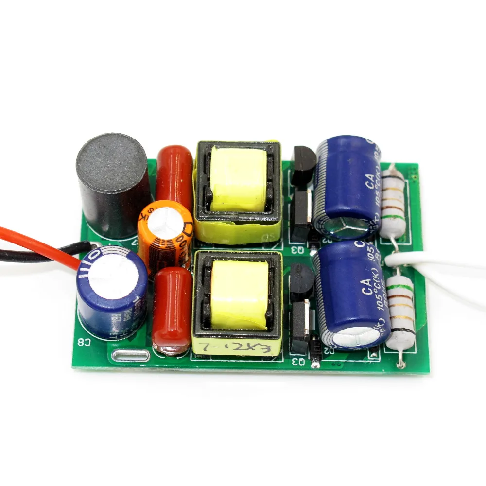 High Efficient Dimmable 600mA 7-12x3W DC 21V - 41V Led Driver 8x3W 12x3W Power Supply AC 110V 220V for LED lights
High Efficient Dimmable 600mA 7-12x3W DC 21V - 41V Led Driver 8x3W 12x3W Power Supply AC 110V 220V for LED lights