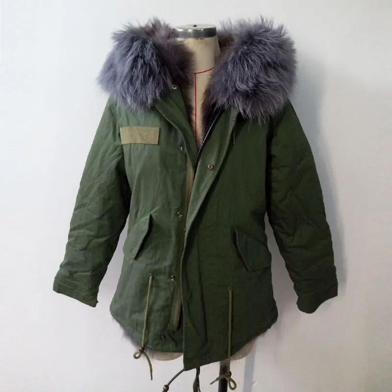New Mrs fur style Grey long hair fox fur coat womens raccoon fur big hood women winter parka jacket
New Mrs fur style Grey long hair fox fur coat womens raccoon fur big hood women winter parka jacket