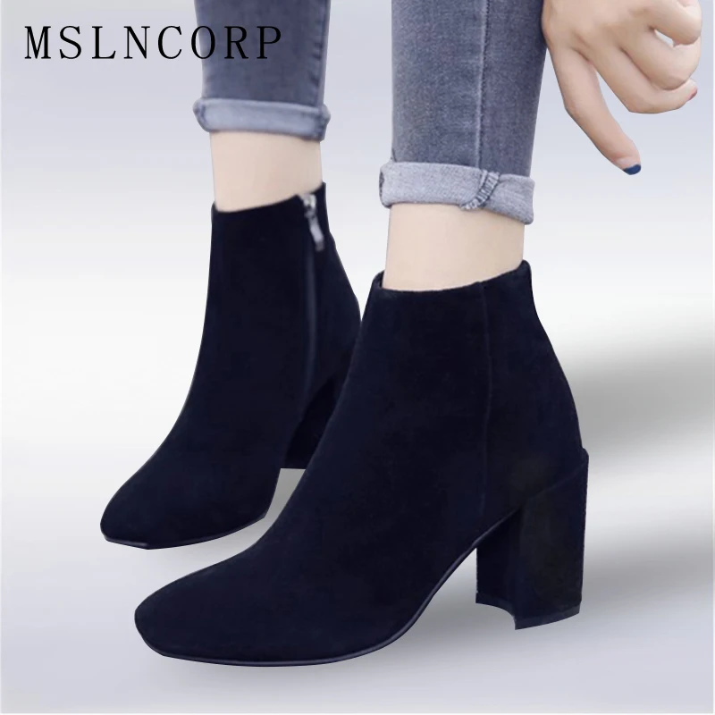 Plus Size 34-43 Genuine Leather Flock Ankle Boots Square High Heel Zipper Autumn Winter Shoes Ladies Party Fashion Martin Boots
Plus Size 34-43 Genuine Leather Flock Ankle Boots Square High Heel Zipper Autumn Winter Shoes Ladies Party Fashion Martin Boots