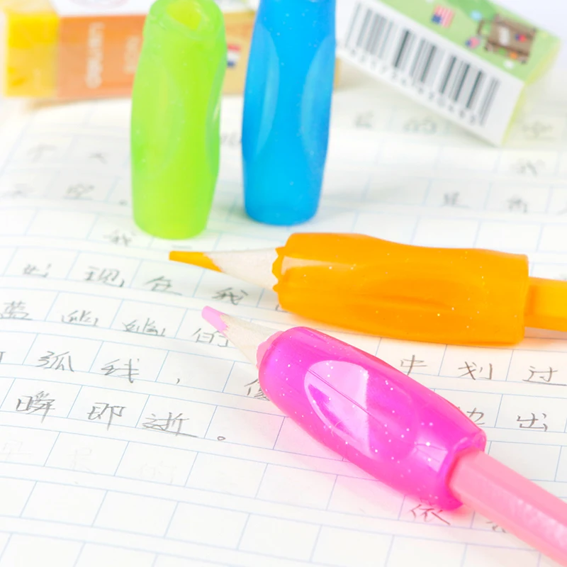 Deli Pen Grip зрачки корректор Escritura нетоксичные карандашные ручки для детей корректор рукописного ввода правильная ручка для карандаша
Deli Pen Grip зрачки корректор Escritura нетоксичные карандашные ручки для детей корректор рукописного ввода правильная ручка для карандаша
