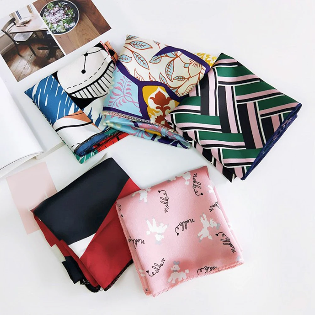 fashion Small Square Satin Scarf Artifical Silk Scarf Foulard Femme Elegant Women's Wrap Handkerchief Bandana Accessories
fashion Small Square Satin Scarf Artifical Silk Scarf Foulard Femme Elegant Women's Wrap Handkerchief Bandana Accessories
