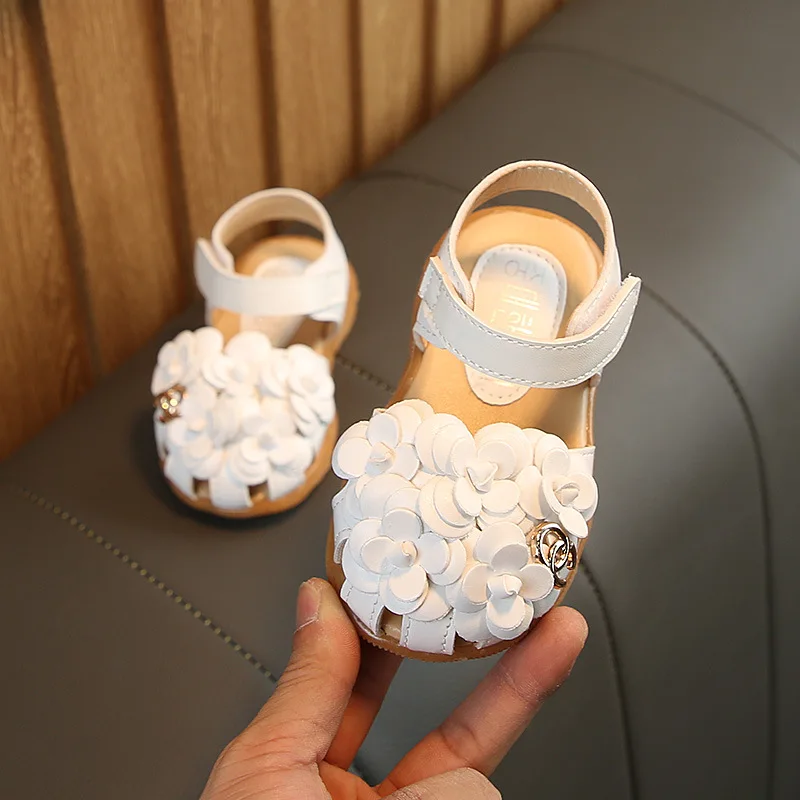 Newborn Baby Girls Shoes Summer Kid First Walkers Infant Soft Sole Shoes Golden Sneakers Prewalker Toddler Footwear Booties
Newborn Baby Girls Shoes Summer Kid First Walkers Infant Soft Sole Shoes Golden Sneakers Prewalker Toddler Footwear Booties