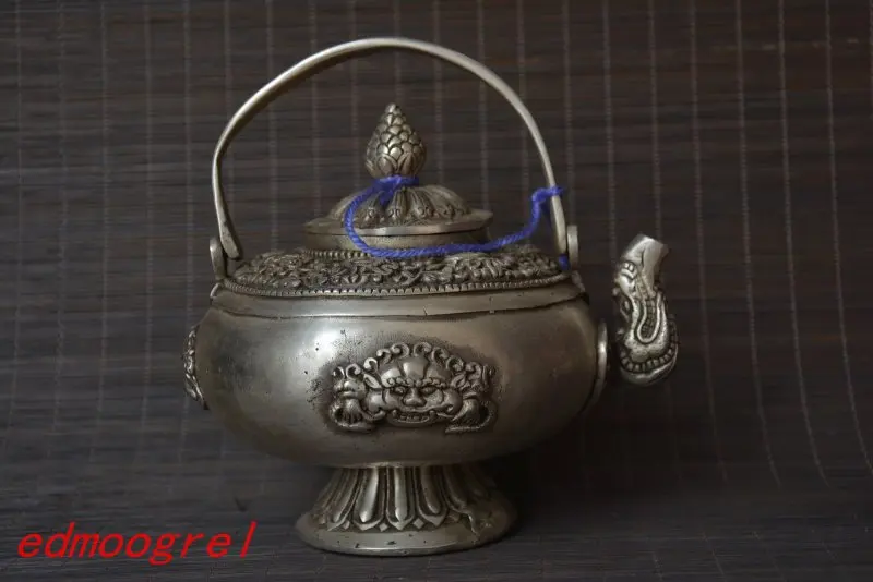 

Античная серебряная чайник с резьбой старой династии, тибетский Лев, ручная работа, лучшая коллекция и украшение, бесплатная доставка