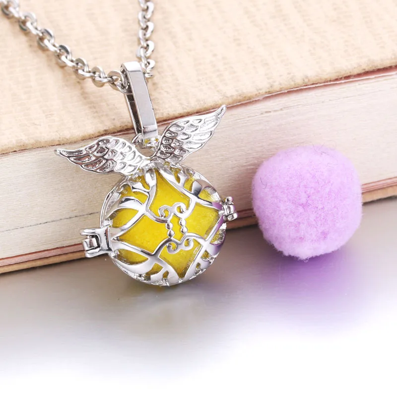 Wing Aroma Diffuser Necklace Lockets Pendant Perfume Essential Oil Aromatherapy Locket Necklace With Pads 021504
Wing Aroma Diffuser Necklace Lockets Pendant Perfume Essential Oil Aromatherapy Locket Necklace With Pads 021504