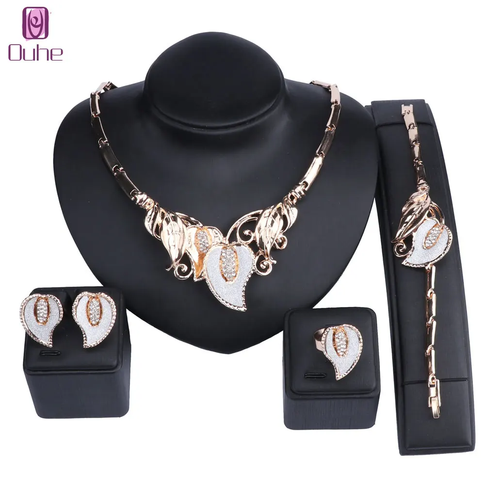 Dubai Gold-color Luxury Leaves Jewelry Brand Bridal Nigerian Jewelry Set For Women Fashion African Beads Jewelry Sets
Dubai Gold-color Luxury Leaves Jewelry Brand Bridal Nigerian Jewelry Set For Women Fashion African Beads Jewelry Sets