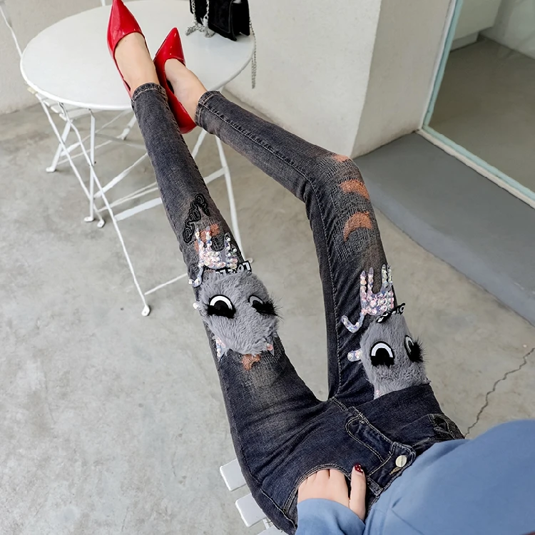 New Spring Summer Fashion Women Denim Trousers Cartoon Patch Embroidery Elastic Skinny Pencil Jeans Students Long Pants
New Spring Summer Fashion Women Denim Trousers Cartoon Patch Embroidery Elastic Skinny Pencil Jeans Students Long Pants