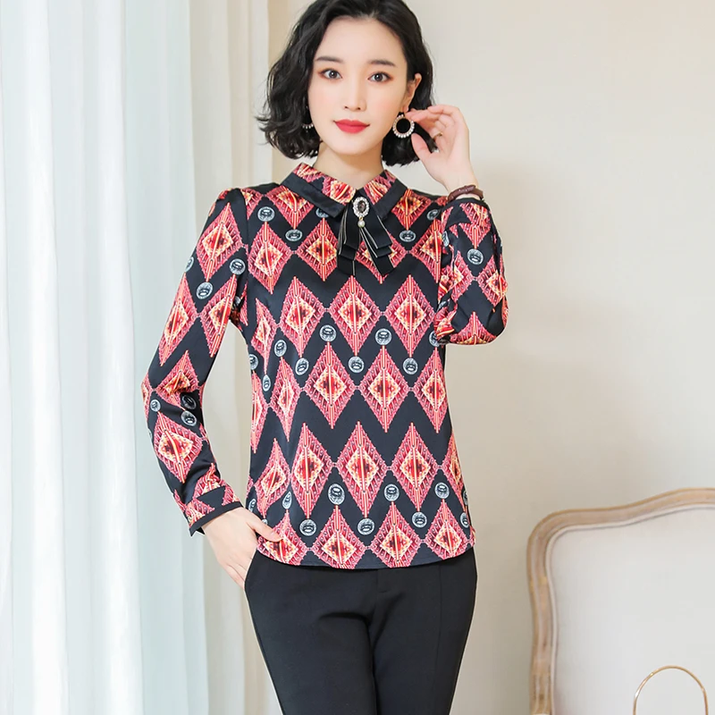 Leopard Print Bottoming Shirt Women 2021 New Fashion Chiffon V-collar Work Small Shirt Blouse Women Spring Clothing Tops 2333 50
Leopard Print Bottoming Shirt Women 2021 New Fashion Chiffon V-collar Work Small Shirt Blouse Women Spring Clothing Tops 2333 50