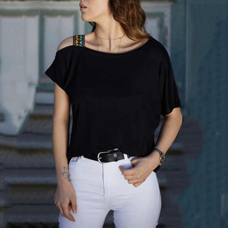 Ethnic Style Short Sleeved Strapless Fashion Sexy Summer Tops Solid Casual Women T Shirt Three Colors Women's Clothing
Ethnic Style Short Sleeved Strapless Fashion Sexy Summer Tops Solid Casual Women T Shirt Three Colors Women's Clothing