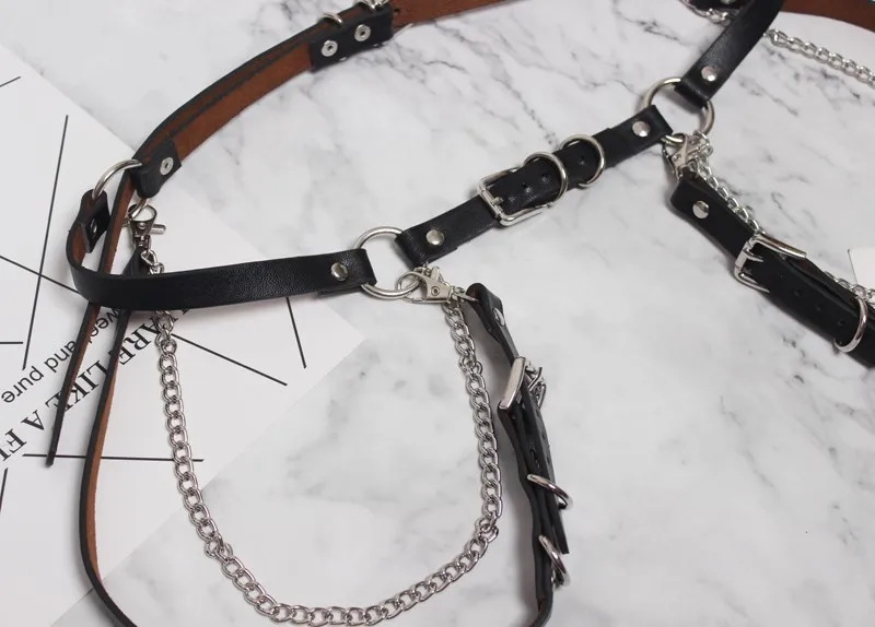 SeeBeautiful New Fashion Spring 2021 Summer Metal Chain Pin Buckle Sexy Metal Ring Splicing Girdle Waist Belts Women A479
SeeBeautiful New Fashion Spring 2021 Summer Metal Chain Pin Buckle Sexy Metal Ring Splicing Girdle Waist Belts Women A479