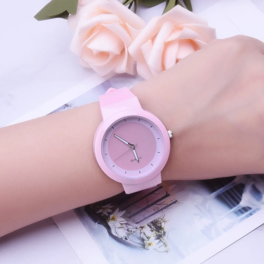 Women Watch Silicone Strap Casual Sports Ladies Watch Gift Clock High Quality Quartz Movement WristWatch Zegarek Damski Relog 45
Women Watch Silicone Strap Casual Sports Ladies Watch Gift Clock High Quality Quartz Movement WristWatch Zegarek Damski Relog 45