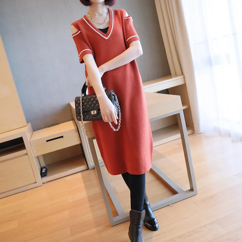Spring off-the-shoulder knit dress 2019 spring new women's short-sleeved v-neck long loose large size
Spring off-the-shoulder knit dress 2019 spring new women's short-sleeved v-neck long loose large size
