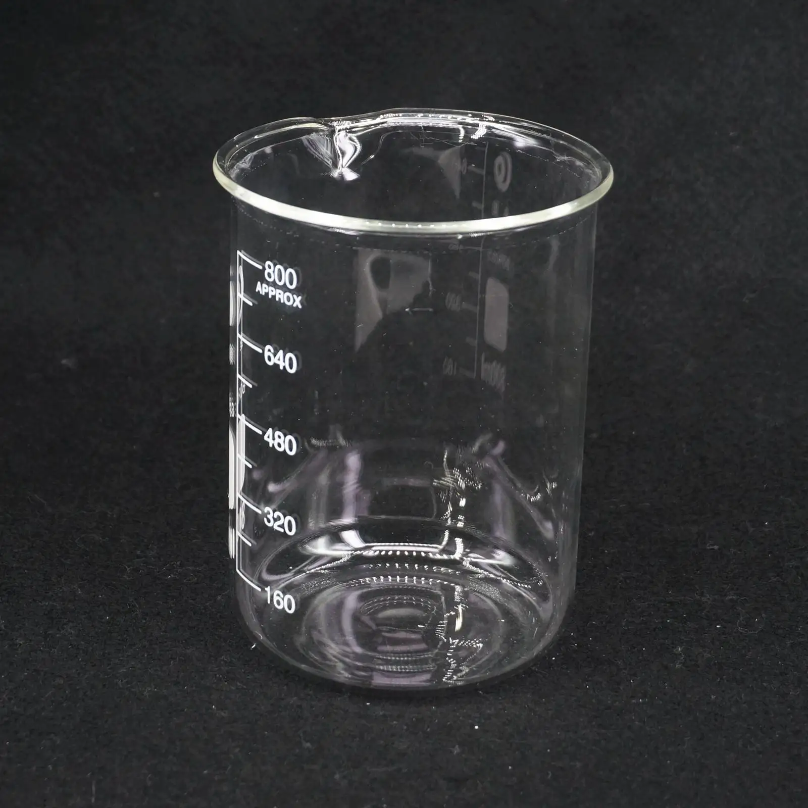 800ml Low Form Beaker Chemistry Laboratory Borosilicate Glass Transparent Beaker Thickened with spout
800ml Low Form Beaker Chemistry Laboratory Borosilicate Glass Transparent Beaker Thickened with spout