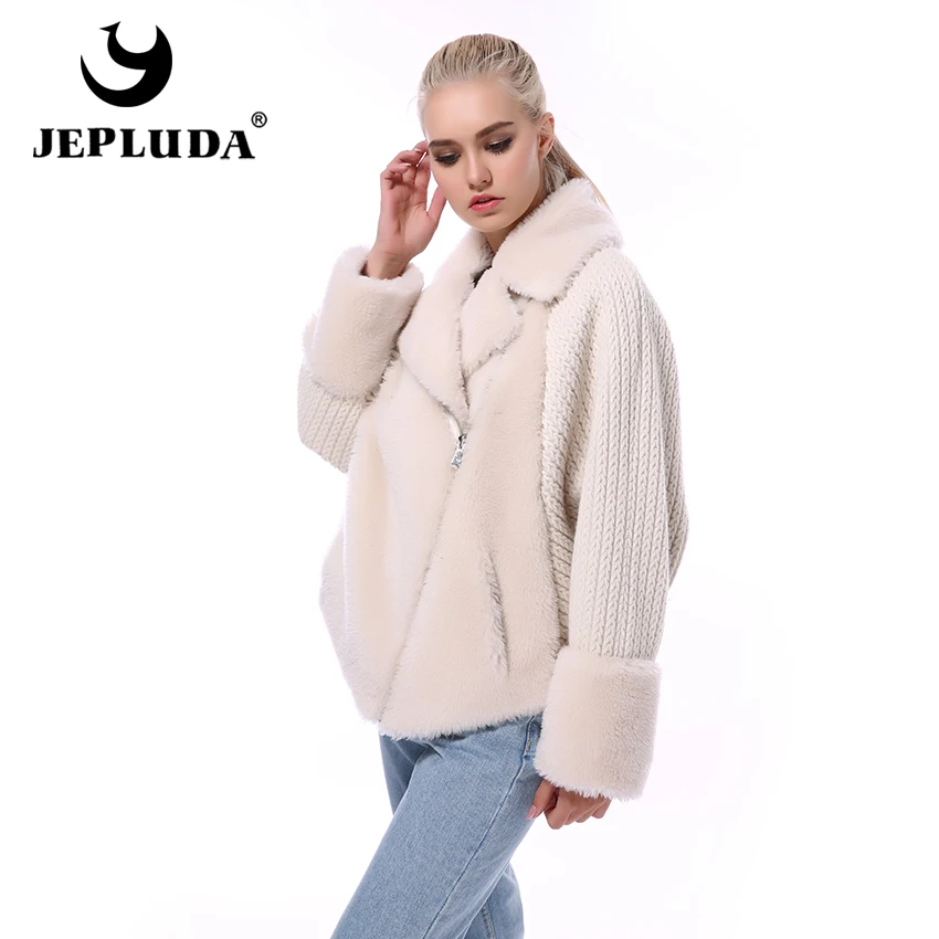 JEPLUDA Fashion Warm Natural 100% Wool Blends Teddy Bear Coat Wool Knit Sleeves Real Fur Coat Women Short Real Sheep Fur Jacket
JEPLUDA Fashion Warm Natural 100% Wool Blends Teddy Bear Coat Wool Knit Sleeves Real Fur Coat Women Short Real Sheep Fur Jacket