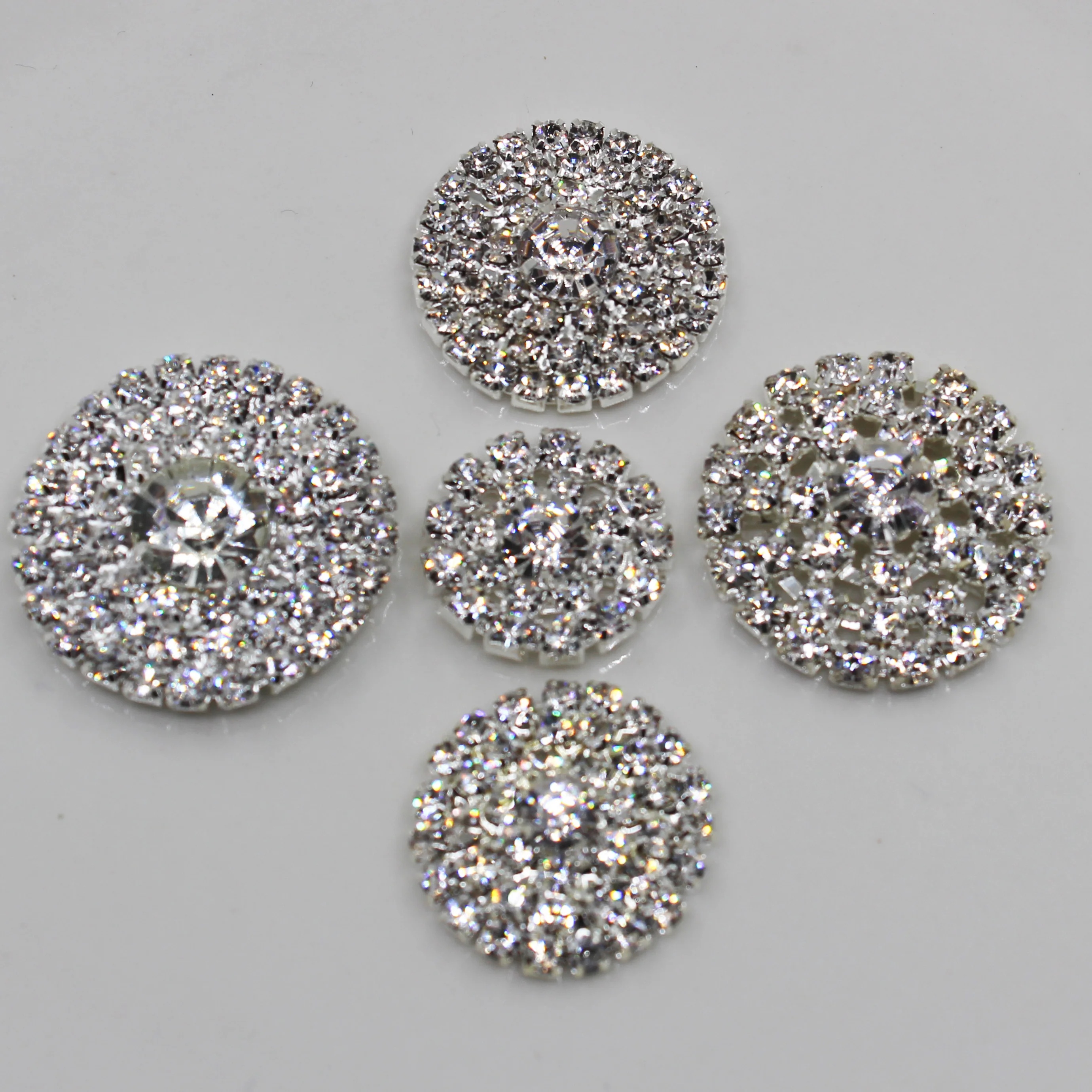 Shiny 10 Pieces Mixed Size Silver Rhinestones Buttons Wedding Crafts Decorative Accessories For DIY Clothing
Shiny 10 Pieces Mixed Size Silver Rhinestones Buttons Wedding Crafts Decorative Accessories For DIY Clothing