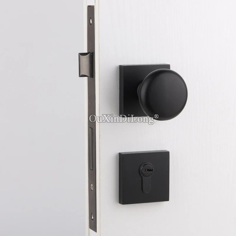 Elegant Luxury European Mute Door Lock Set Interior Living Room Bedroom Bathroom Silent Split Door Lock for 35~50mm Doors
Elegant Luxury European Mute Door Lock Set Interior Living Room Bedroom Bathroom Silent Split Door Lock for 35~50mm Doors
