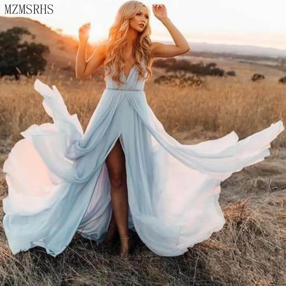 Sexy Prom Dresses 2019 V neck Sky Blue High Split Chiffon Sweep Train Sleeveless Evening Gown A-line Backless Vestido De Festa
Sexy Prom Dresses 2019 V neck Sky Blue High Split Chiffon Sweep Train Sleeveless Evening Gown A-line Backless Vestido De Festa