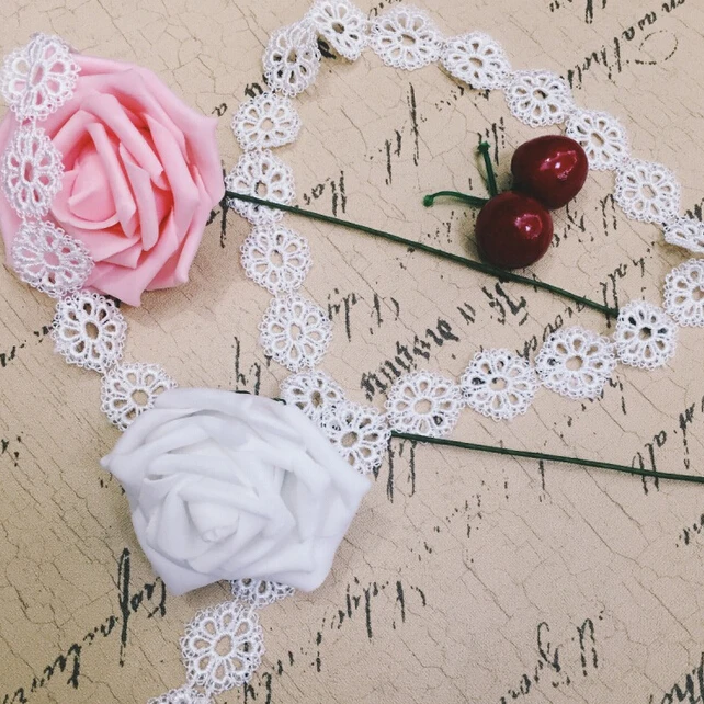 15yards/lot DIY Handmade Lace Ribbon Water Soluble Embroidered Lace Fabric/Wedding Decoration Clothes Trim Accessories
15yards/lot DIY Handmade Lace Ribbon Water Soluble Embroidered Lace Fabric/Wedding Decoration Clothes Trim Accessories