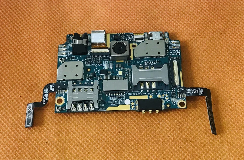 Used Original mainboard 1G RAM+8G ROM Motherboard for DOOGEE X6S Quad Core HD Free shipping
Used Original mainboard 1G RAM+8G ROM Motherboard for DOOGEE X6S Quad Core HD Free shipping
