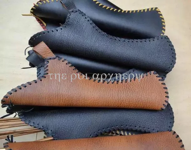 Traditional Compound Cowhide arrows Archery Recurve Arrows Bag Archery Quiver for Shooting Hunting Pouch
Traditional Compound Cowhide arrows Archery Recurve Arrows Bag Archery Quiver for Shooting Hunting Pouch