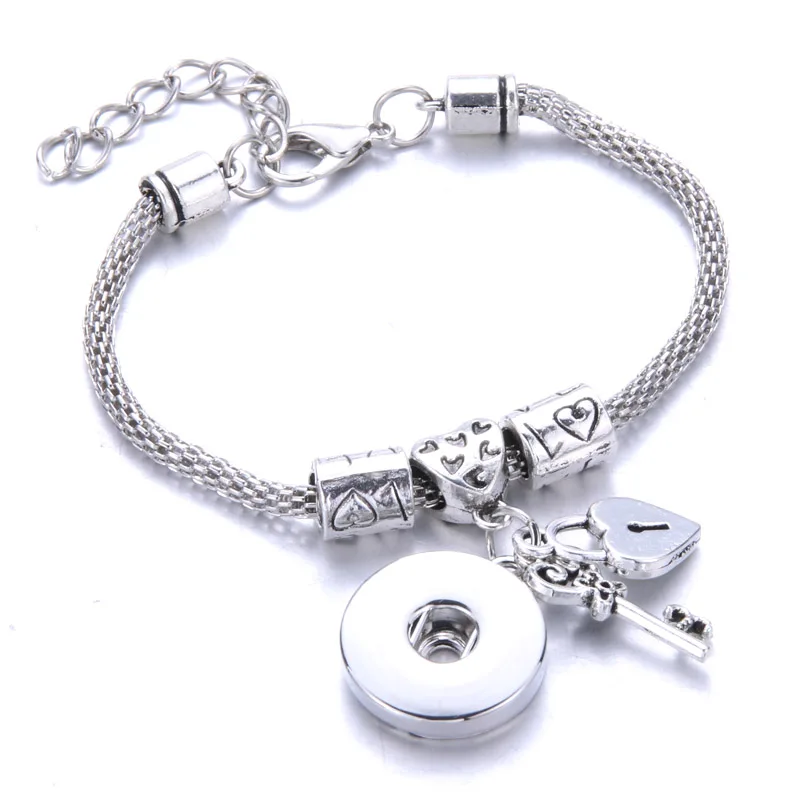 2019 New Snap Bracelet High Quality 18mm Snap Bracelet Adjustable Size Chain Bracelet Watches Snaps Jewelry 2769
2019 New Snap Bracelet High Quality 18mm Snap Bracelet Adjustable Size Chain Bracelet Watches Snaps Jewelry 2769