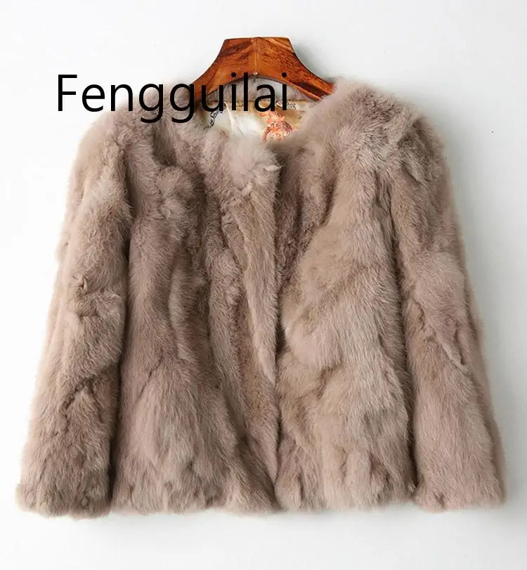 2019 FENGGUILAI 100% genuine real fur jacket women natural fur coat short style famele fashion autumn winter warm femme outwear
2019 FENGGUILAI 100% genuine real fur jacket women natural fur coat short style famele fashion autumn winter warm femme outwear