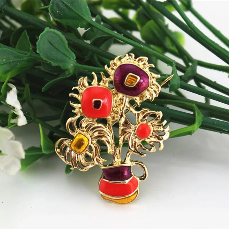 Fashion Alloy Flower Brooches For Women Girl Wedding Bouquet Corsage Summer Dress Decoration Jewelry Clothing Scarf Accessory |