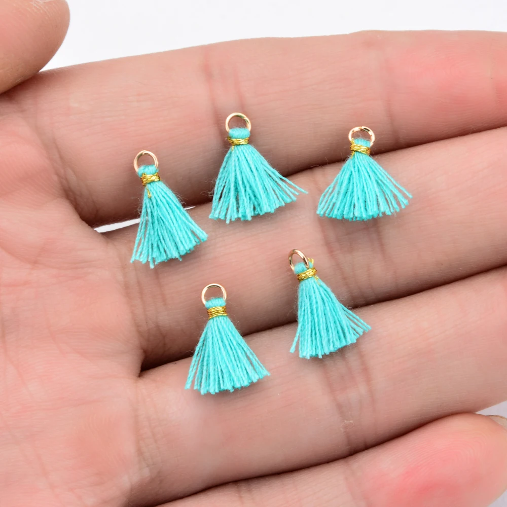 20pcs/Lot New Multicolor Handmade Tassel Charms For Jewelry Making 1CM Mini Cotton Tassel Necklace Earrings DIY Jewelry Findings
20pcs/Lot New Multicolor Handmade Tassel Charms For Jewelry Making 1CM Mini Cotton Tassel Necklace Earrings DIY Jewelry Findings