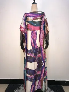 New elegant Printed silk for 2019 summer women dresses Fashionable Malaysia Muslim women long dresses match scarf African dress
New elegant Printed silk for 2019 summer women dresses Fashionable Malaysia Muslim women long dresses match scarf African dress