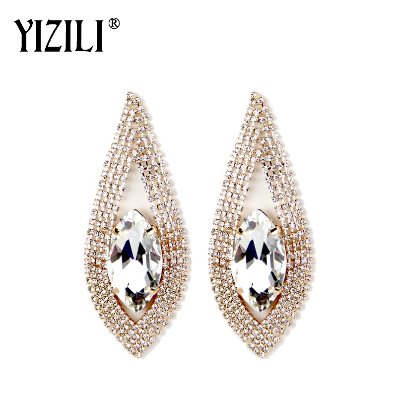 YIZILI 2018 New Sparkle Crystal Tassel Earrings Fashion Claw chain Earrings for women Banquet party wedding Bride Jewelry E047
YIZILI 2018 New Sparkle Crystal Tassel Earrings Fashion Claw chain Earrings for women Banquet party wedding Bride Jewelry E047