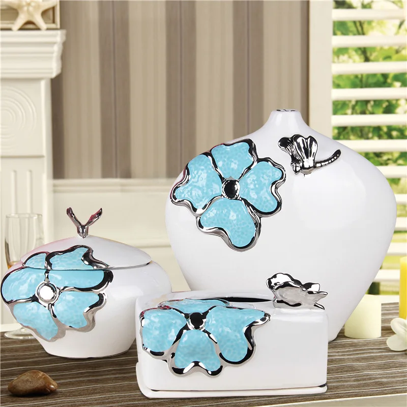 European luxury home decoration craft ceramic vase box candy jar combination five piece ceramic ornaments
European luxury home decoration craft ceramic vase box candy jar combination five piece ceramic ornaments
