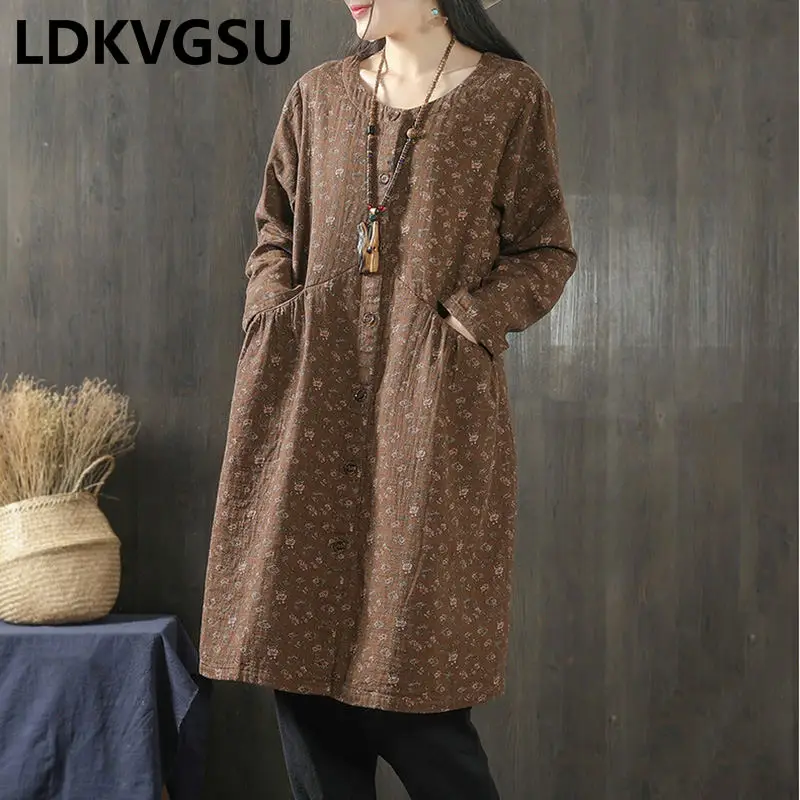 Thin Coat Female Spring Autumn 2019 New Long Section Round Neck Loose Vintage Print Women Large Size Windbreaker Is1705
Thin Coat Female Spring Autumn 2019 New Long Section Round Neck Loose Vintage Print Women Large Size Windbreaker Is1705