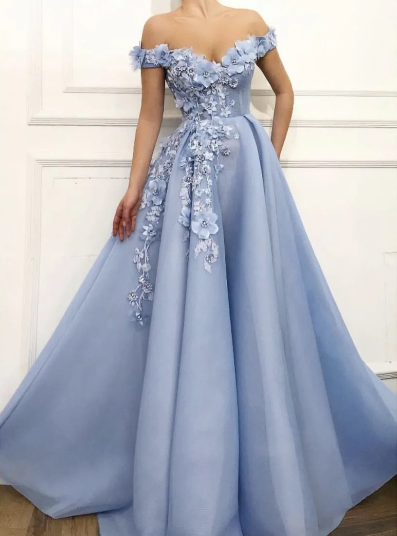 Очаровательные синие вечерние платья 2021 А силуэта с открытыми плечами цветочной