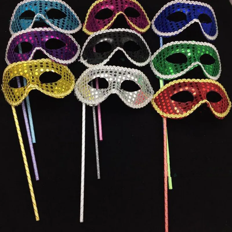 New Women Lady Sequins Mask Adults Eyewear Masquerade Party Handheld Mask Dance Party Supplies Wedding
New Women Lady Sequins Mask Adults Eyewear Masquerade Party Handheld Mask Dance Party Supplies Wedding