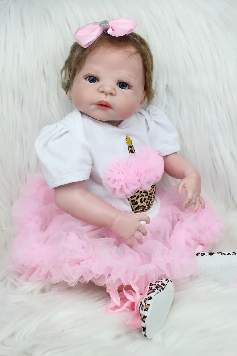 55cm Full Silicone Reborn Girl Baby Doll Toys Newborn Princess Toddler Babies Doll Birthday Gift Bathe Toy With Pacifier Chain
55cm Full Silicone Reborn Girl Baby Doll Toys Newborn Princess Toddler Babies Doll Birthday Gift Bathe Toy With Pacifier Chain