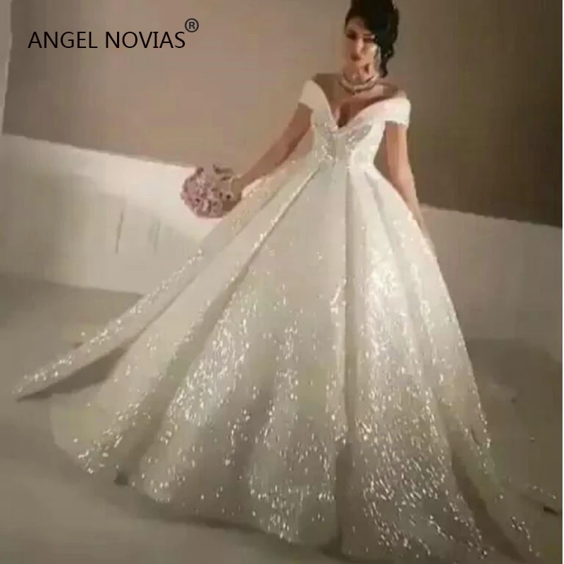 ANGEL NOVIAS Long Ball Gown Vintage Formal Women Off the Shoulder Wedding Dresses 2019 Lace Up Bridal Gown robe de mariee
ANGEL NOVIAS Long Ball Gown Vintage Formal Women Off the Shoulder Wedding Dresses 2019 Lace Up Bridal Gown robe de mariee