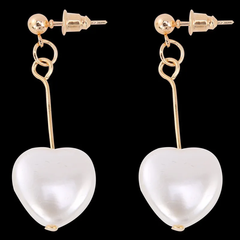 Sleek Round White Simulated Pearl Heart Pendant Golden Ear Clip & Hook Drop Earrings Dangle Earrings
Sleek Round White Simulated Pearl Heart Pendant Golden Ear Clip & Hook Drop Earrings Dangle Earrings
