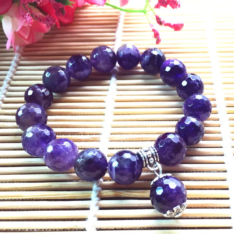 Women Bracelet Natural Amethysts Crystal Stone Bead Bracelet 12 mm Faceted Round High Quality Woman Bracelets Girls Gifts
Women Bracelet Natural Amethysts Crystal Stone Bead Bracelet 12 mm Faceted Round High Quality Woman Bracelets Girls Gifts