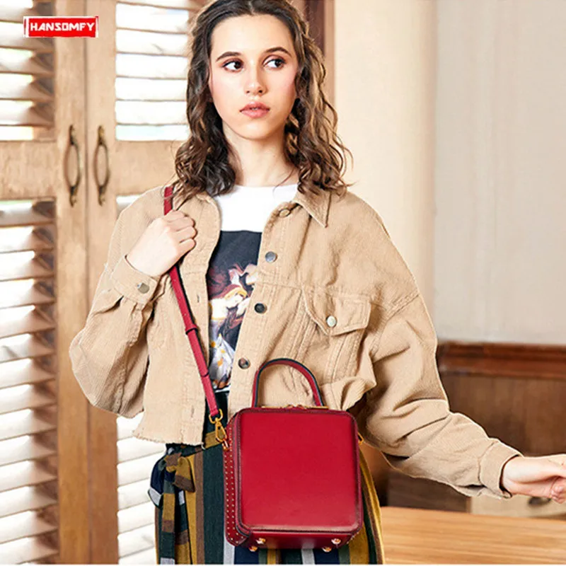 2021 Luxury Fashion Women Handbag Slung Portable Female Shoulder Messenger Bag Genuine Leather Rivet Small Square Crossbody Bags
2021 Luxury Fashion Women Handbag Slung Portable Female Shoulder Messenger Bag Genuine Leather Rivet Small Square Crossbody Bags