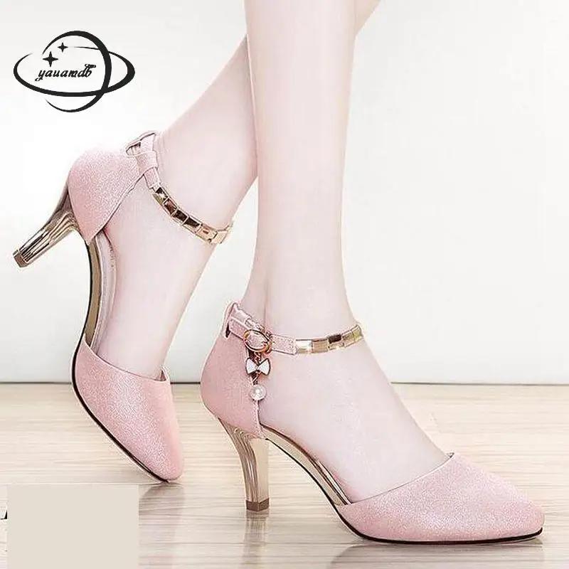 Yauamdb Women Pumps Female 35-40 Spring Autumn 7.5cm High Heels Pumps Platform Buckle Pointed Toe Ladies Sexy Office Shoes Ly41
Yauamdb Women Pumps Female 35-40 Spring Autumn 7.5cm High Heels Pumps Platform Buckle Pointed Toe Ladies Sexy Office Shoes Ly41