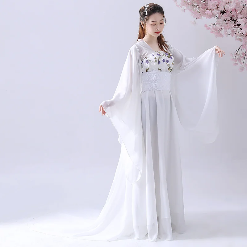 New traditional Chinese ancient princess Dress trailing Hanfu Tang Suit sexy Women cosplay costumes elegant vestido
New traditional Chinese ancient princess Dress trailing Hanfu Tang Suit sexy Women cosplay costumes elegant vestido