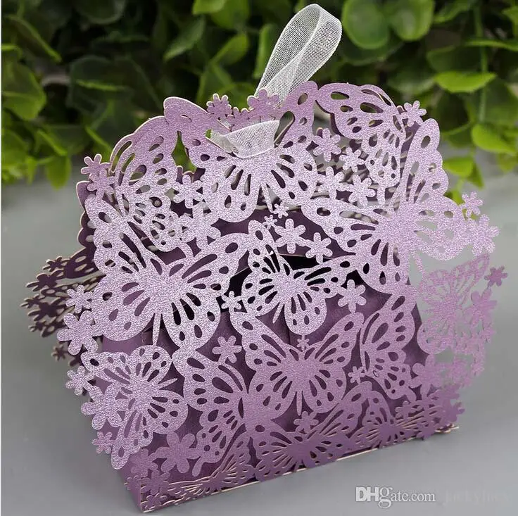 European-style Wedding Favor Butterfly Flower Hollow Square Candy Chocolate Box Paper Gift Bags For Party Supplies
European-style Wedding Favor Butterfly Flower Hollow Square Candy Chocolate Box Paper Gift Bags For Party Supplies