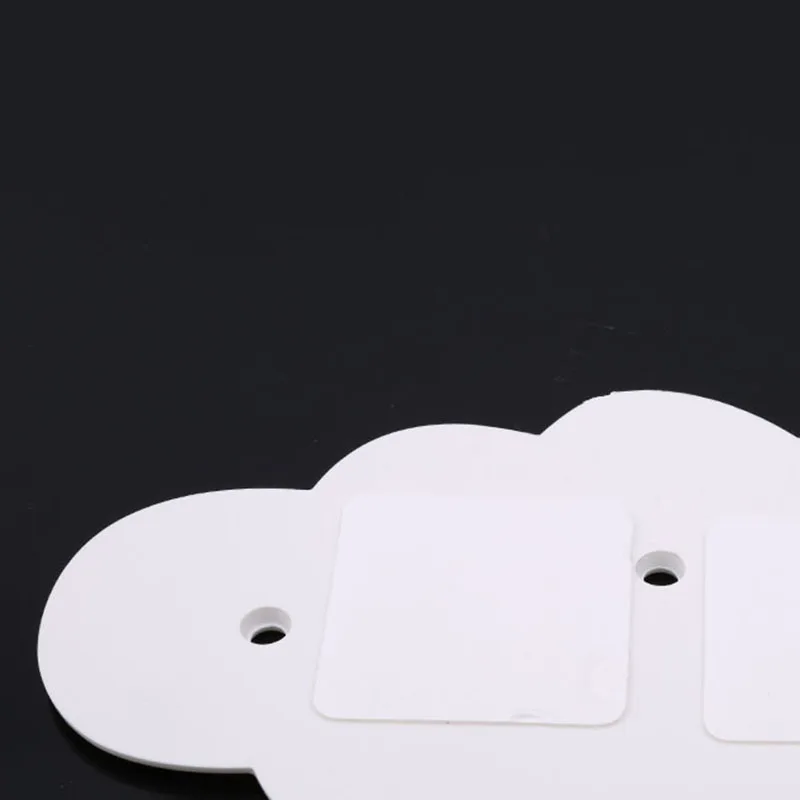 Cloud Seamless three-link Door Kitchen Bathroom No Nail Hook Cloud Plastic Hook Home Accessories
Cloud Seamless three-link Door Kitchen Bathroom No Nail Hook Cloud Plastic Hook Home Accessories